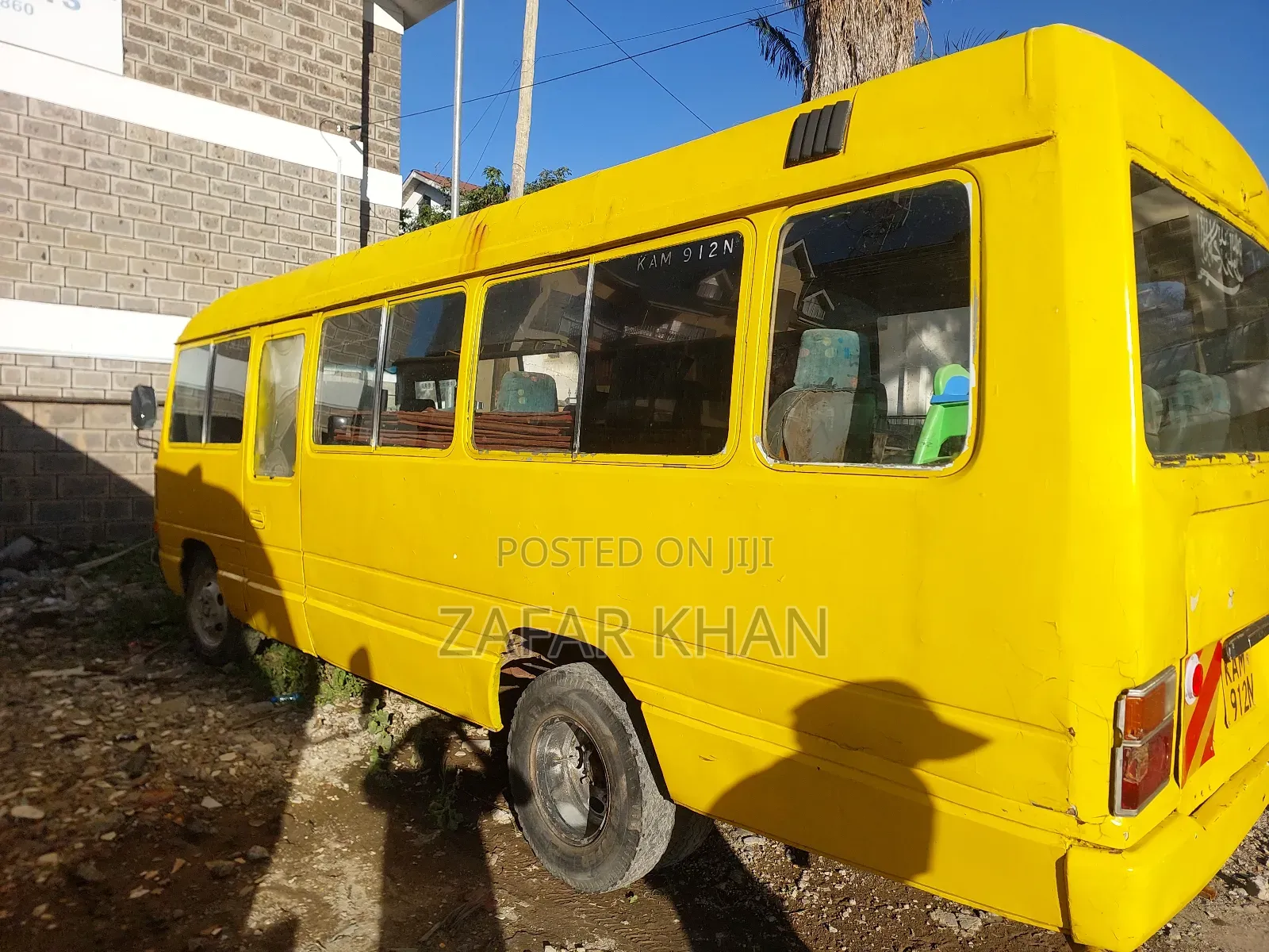 Toyota Coaster 1987 Yellow