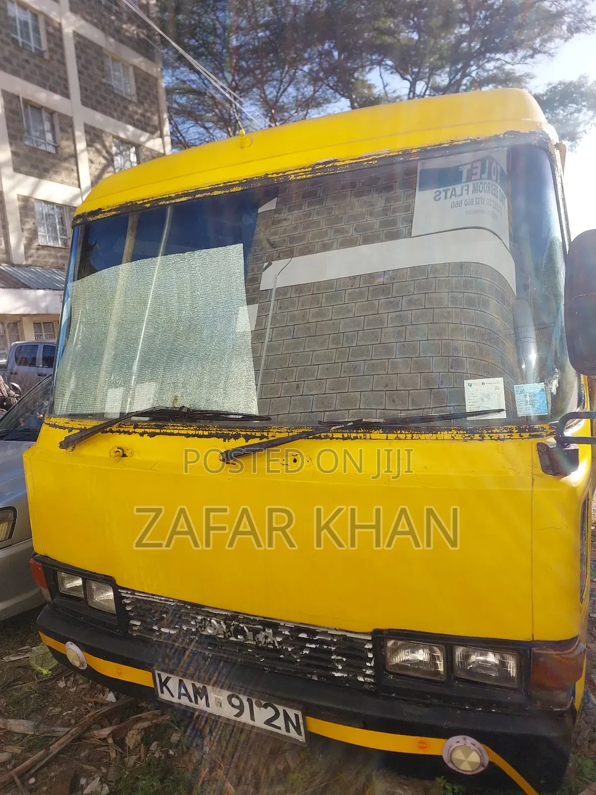 Toyota Coaster 1987 Yellow