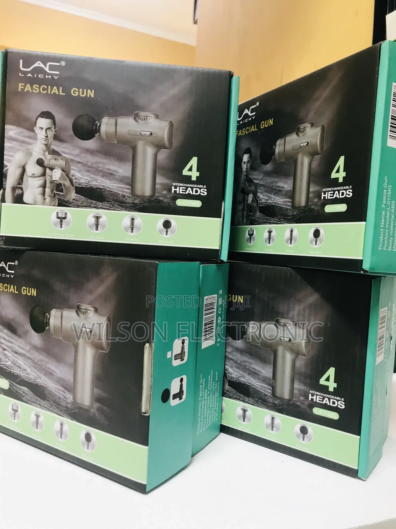 Facial Massage Gun. 4 Heads