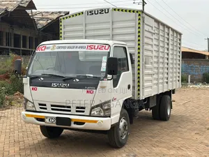 Isuzu NPR 2018 Model