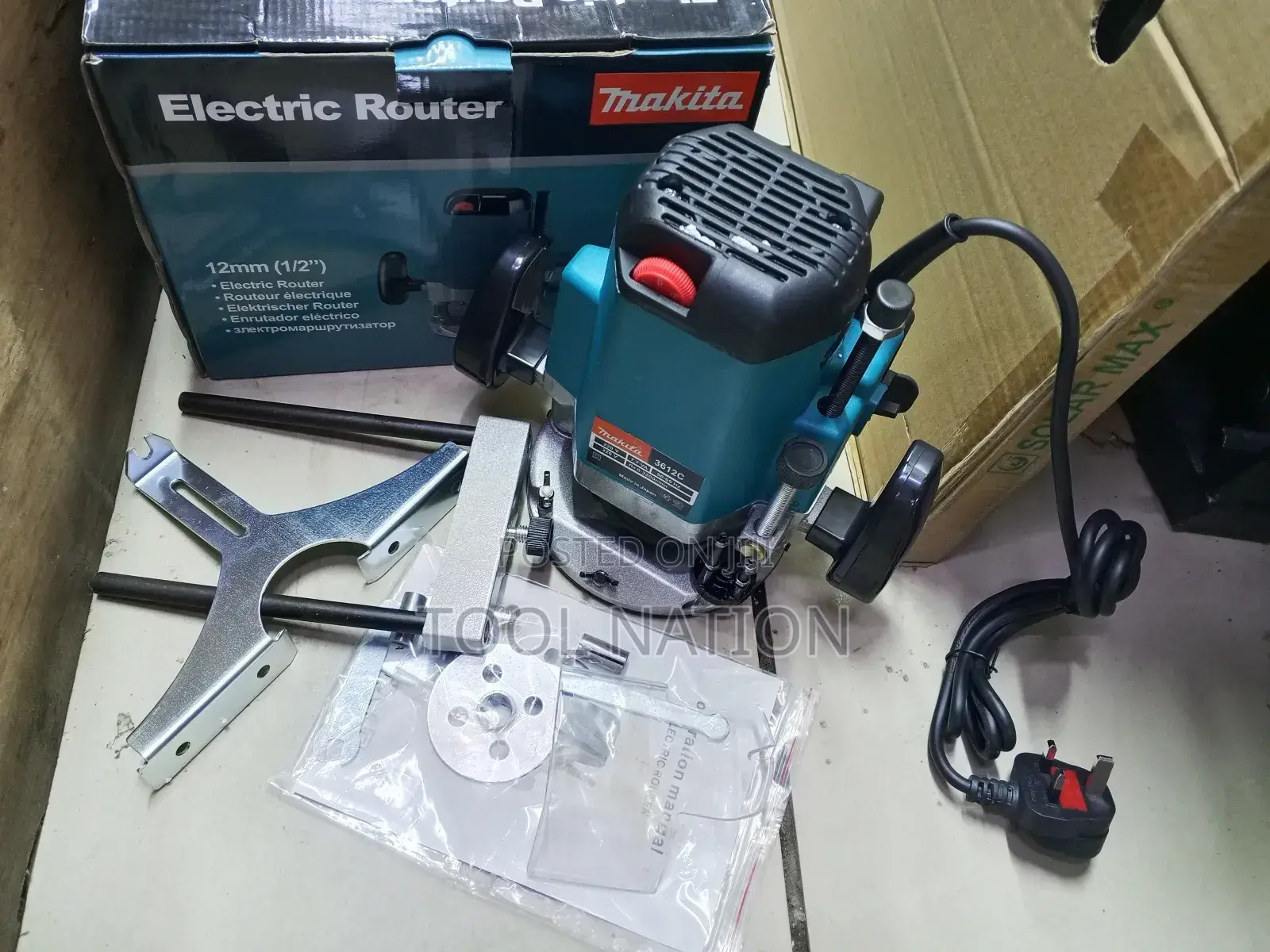 Makita Electric Router