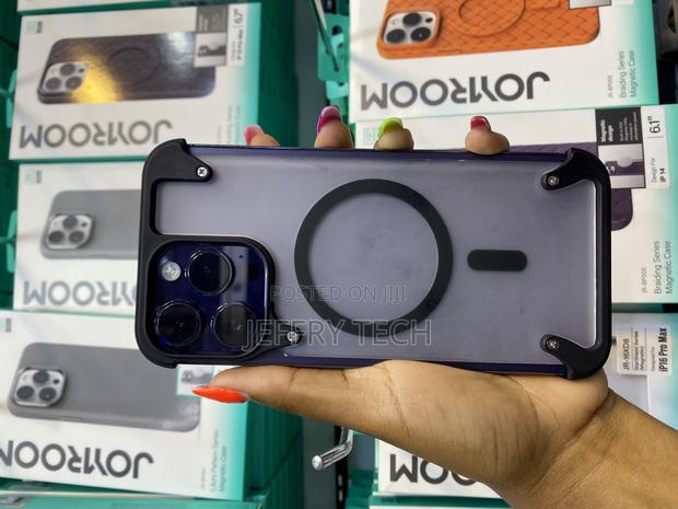 Ogranee iPhone 14 Pro Max Bezel Less Metal Frameless Case - main view