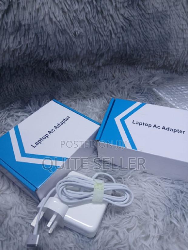 Macbook T Shape 60watts Laptop Charger - Input: 100-240v 50-60hz