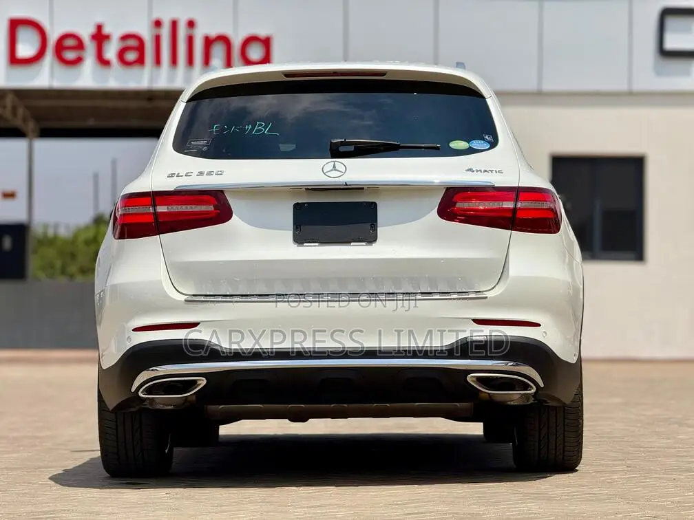Mercedes-Benz GLC-Class 2018 White