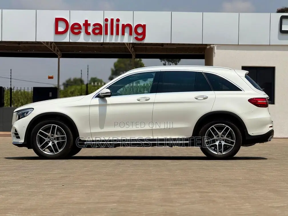 Mercedes-Benz GLC-Class 2018 White