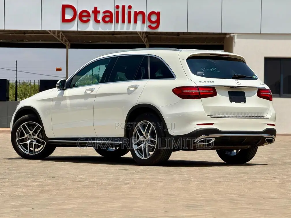 Mercedes-Benz GLC-Class 2018 White