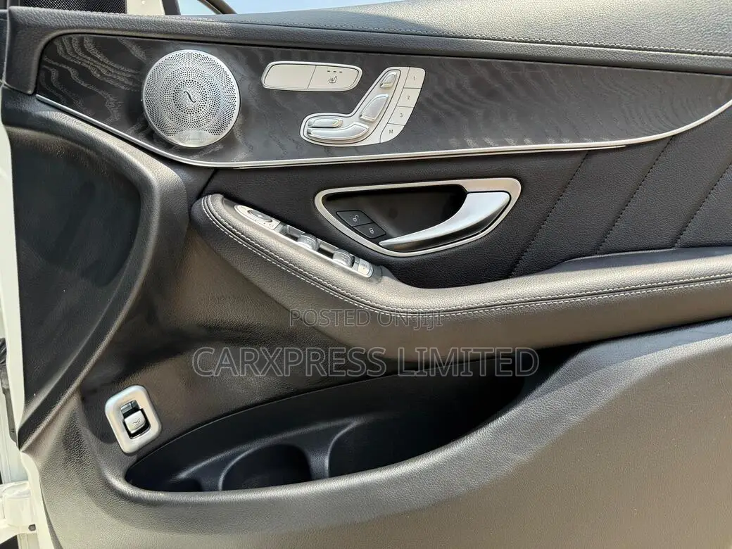 Mercedes-Benz GLC-Class 2018 White