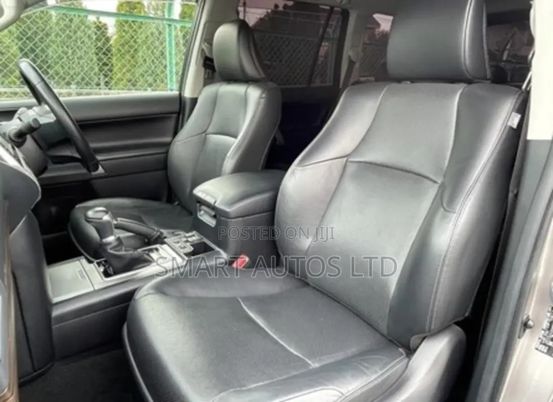 Toyota Land Cruiser Prado 2.8 2019 Brown