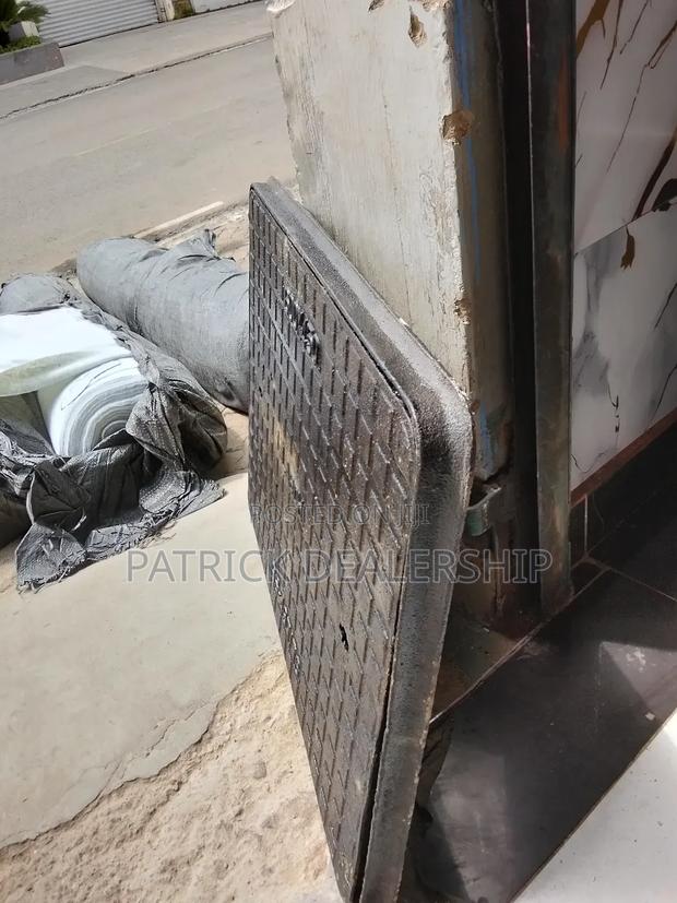 600mm*600mm Cast Iron Manhole Cover - main view