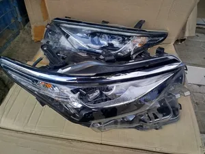 Toyota Auris 205-2018 Headlight Zenon Type 9c