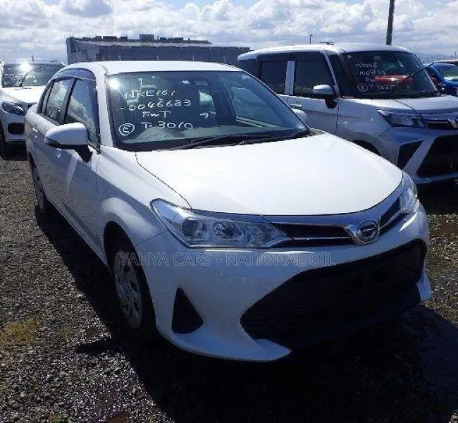 Toyota Axio 2018 White