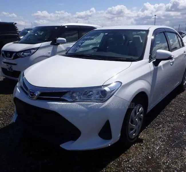 Toyota Axio 2018 White
