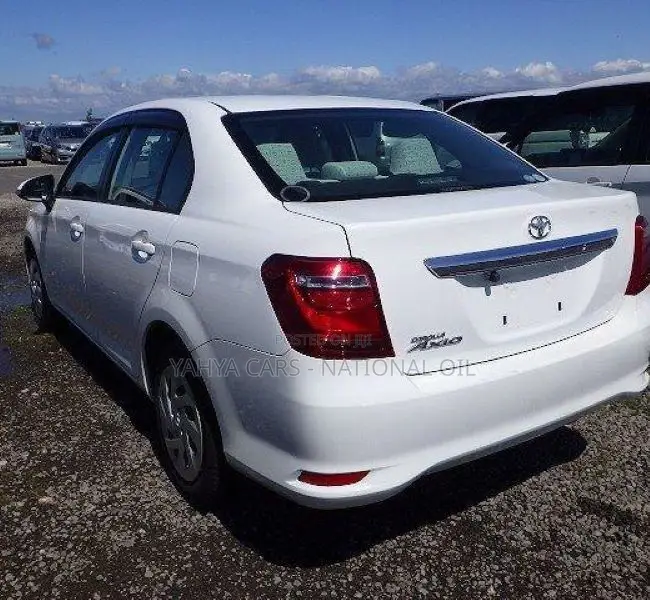 Toyota Axio 2018 White