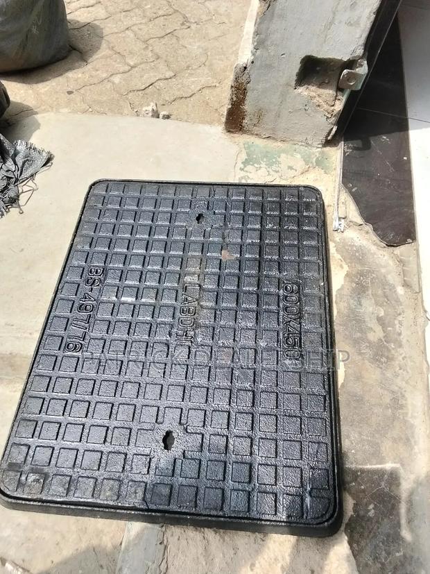 Metallic Man Hole 450mm*600 - main view