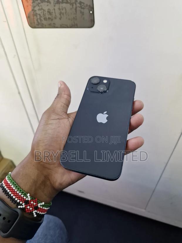 Apple iPhone 13 128 GB Black - thumbnail 9