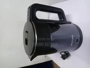 Ailyons Electric Kettle – (Black Glossy Finish, 1.8l)