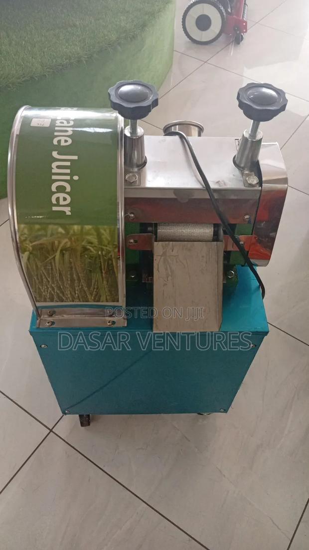 Sugarcane Juice Extractor - main view