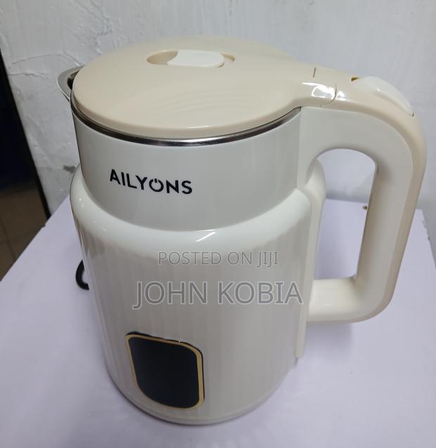 Ailyons 1.8l Electric Cordless Kettle