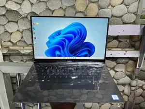 New Laptop Dell XPS 13 9360 8GB Intel Core I7 SSD 256GB