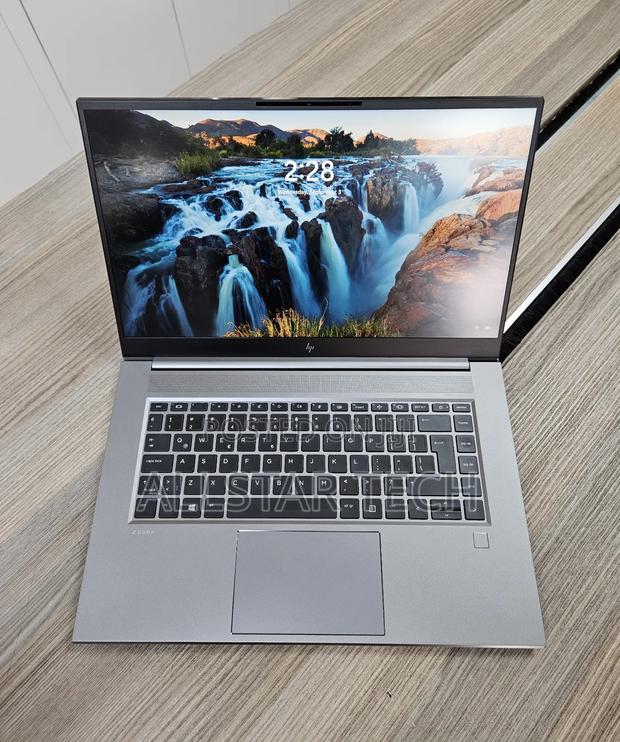 Laptop HP ZBook 15 16GB Intel Core I9 SSD 512GB