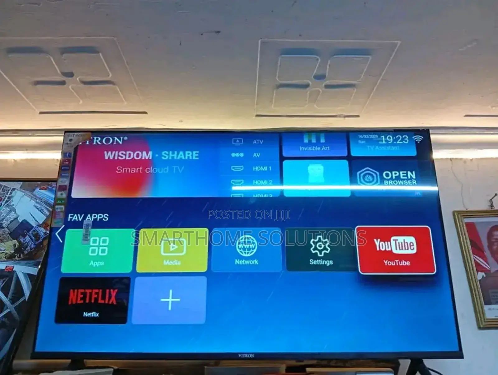 Full Hd Vitron 43inches Smart Android Frameless Tv 1080p.