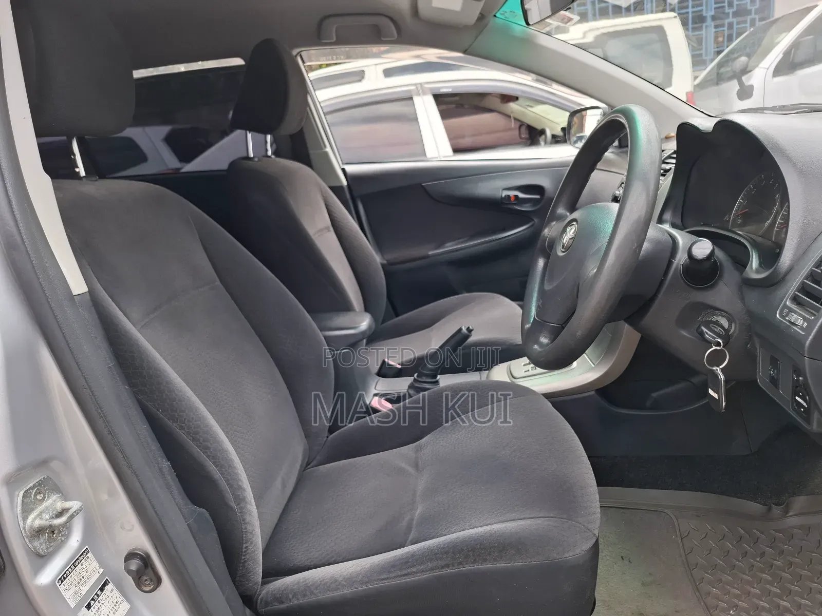 Toyota Corolla Fielder 2011 Silver
