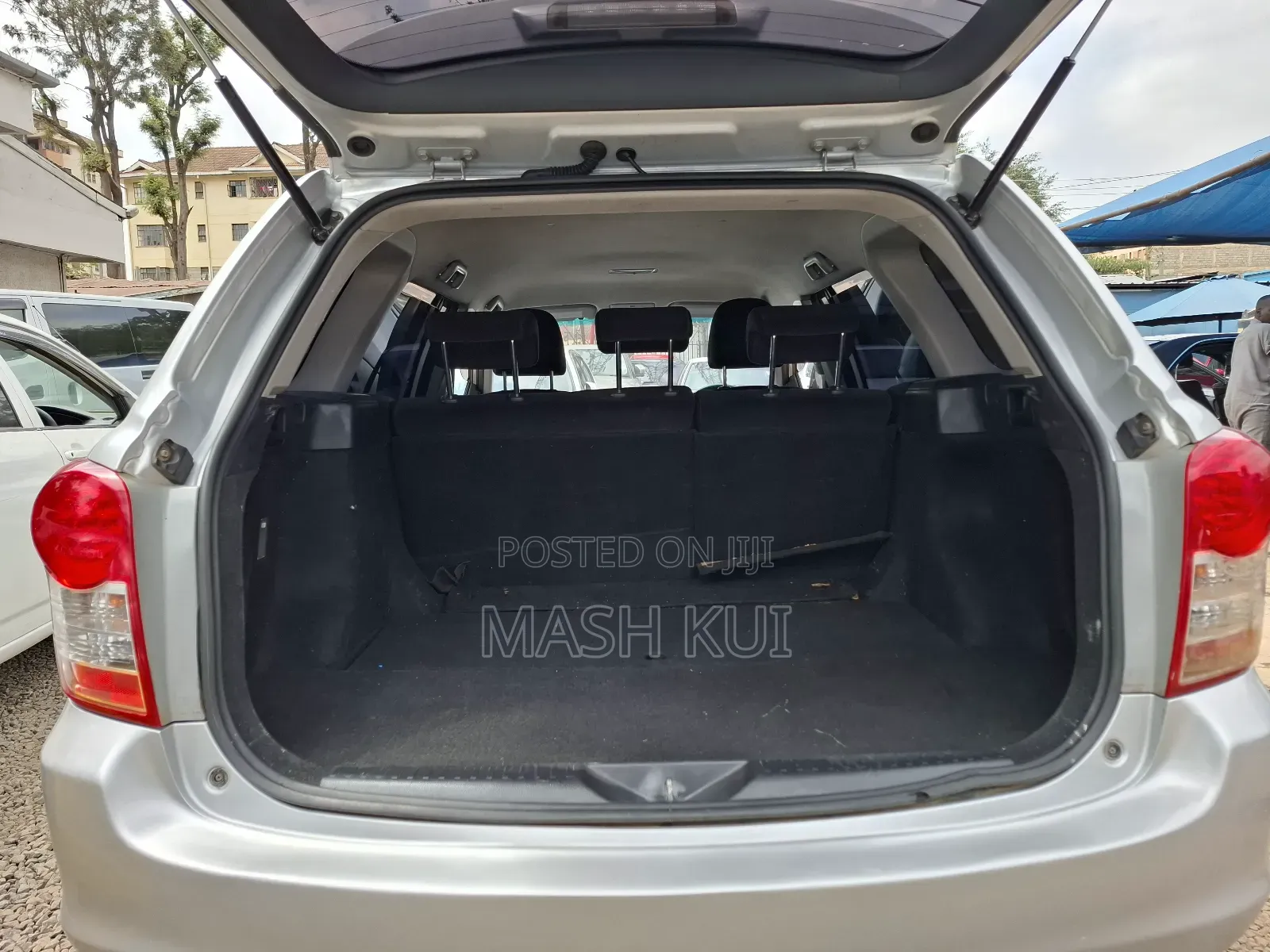Toyota Corolla Fielder 2011 Silver