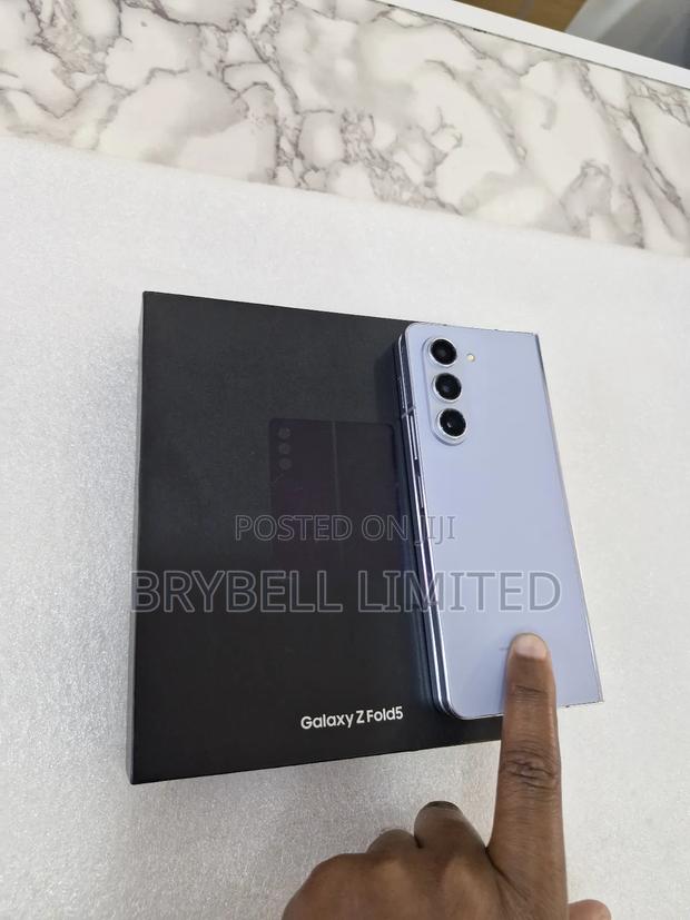 Samsung Galaxy Z Fold 5 512 GB Blue - thumbnail 3