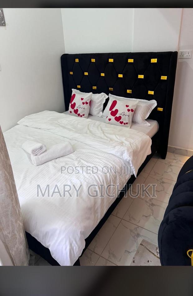 Studio Apartment Membly Star Heights - main view