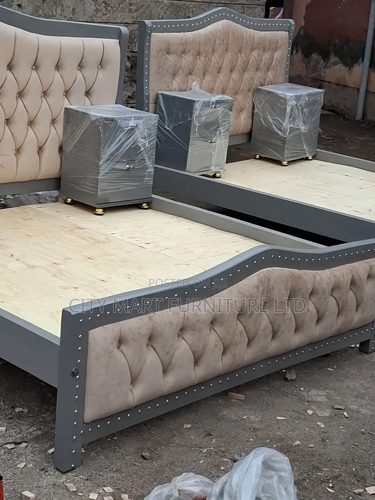 Alpha Modern Strong Stylish Beds