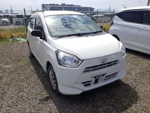 Toyota Pixis Epoch 660 FWD 2018 White