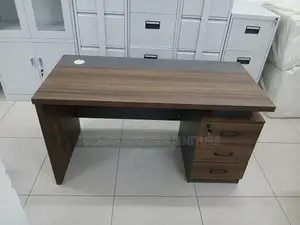 Office Desk: Advanced Stylish Modern Design Desk