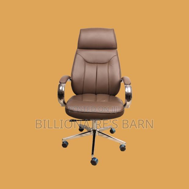 Brown Executive Leather Office Chair, — Scratch-Resistant Finish #308.