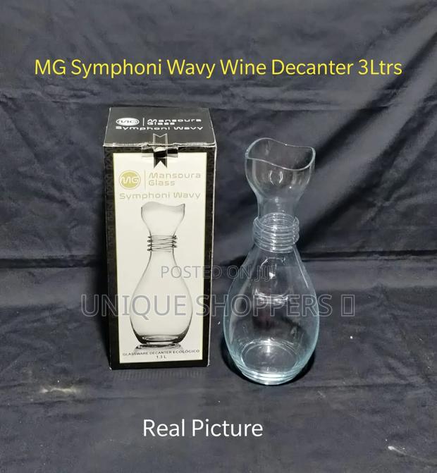 Mg Symphoni Wavy Glass Wine Decanter 3ltrs at *Ksh 1900=* Per Piece. *
