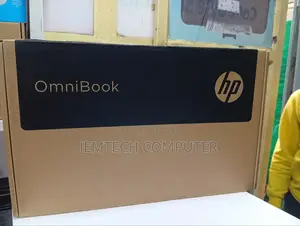 New Laptop HP OmniBook 5 14" 16GB Intel Core i7 SSD 512GB