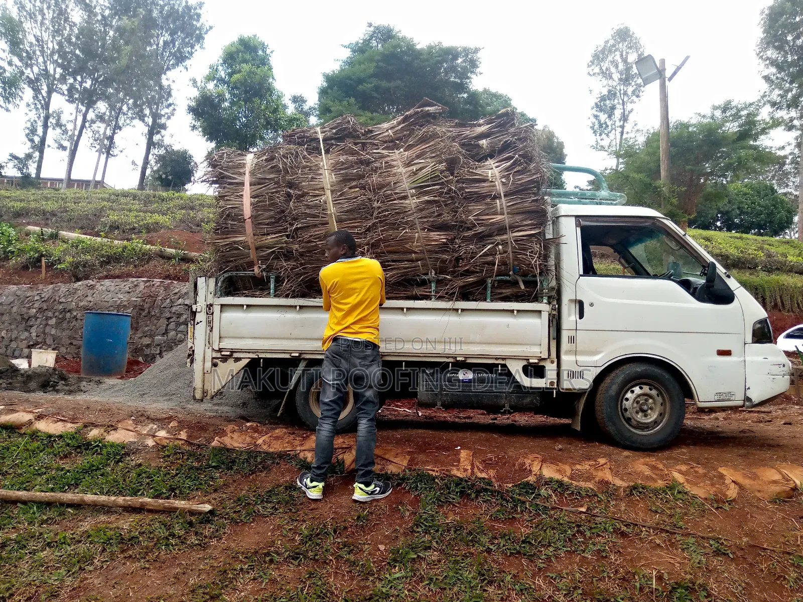 Makuti for Sale, Construction and Delivery.