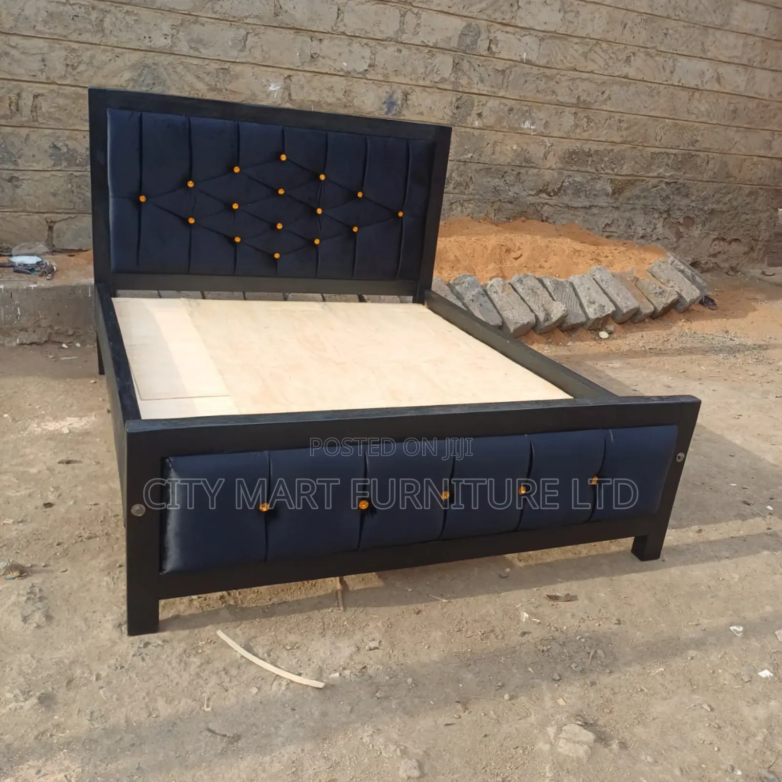 Handbuilt Mocket Beds