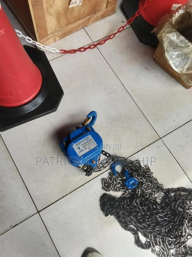 Chain Hoist - thumbnail 2