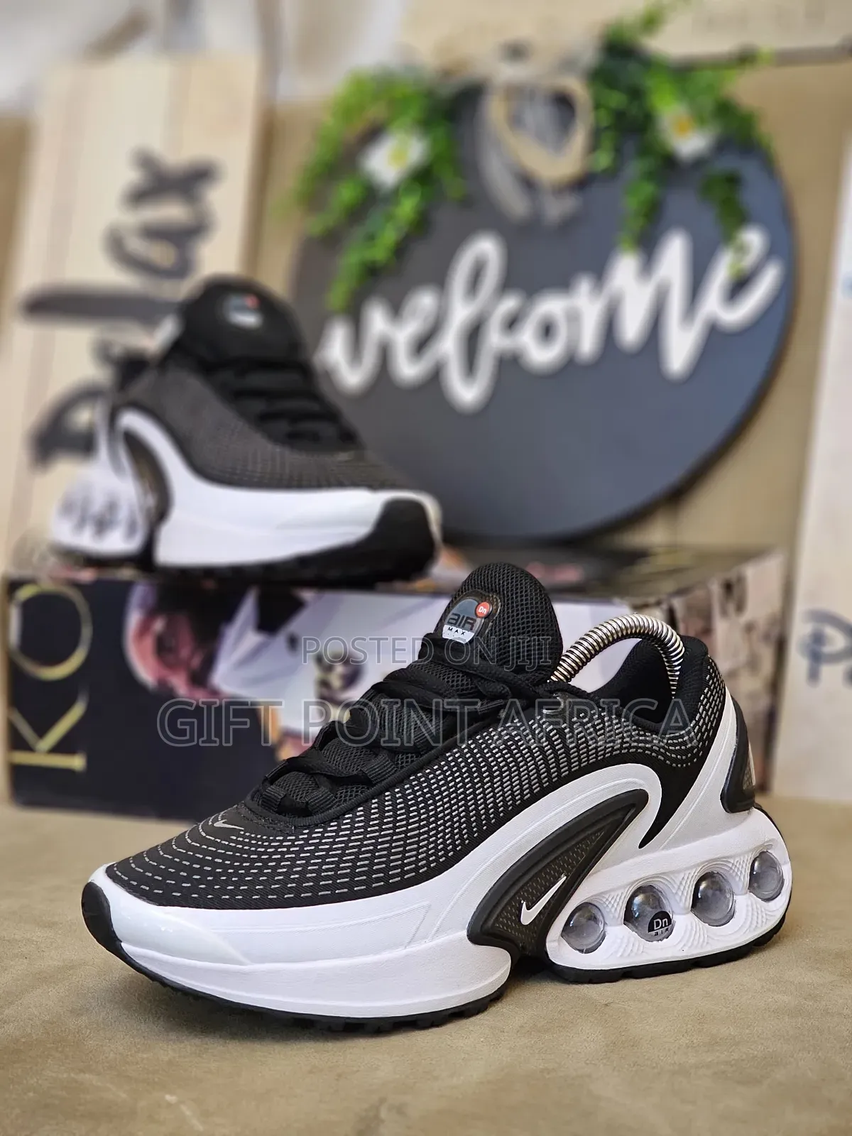 Nike Air Max Dn Sneakers
