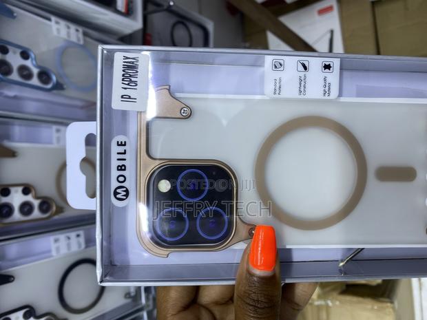 Dissipoy Frameless Magnetic Case for iPhone 16 Pro Max - main view