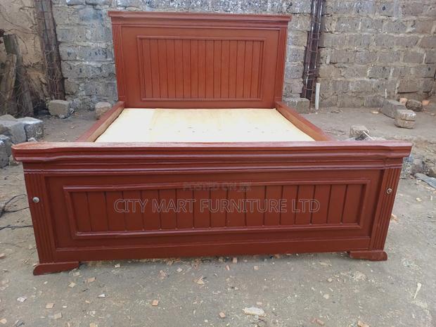 Bolded Modern Strong Stylish Beds
