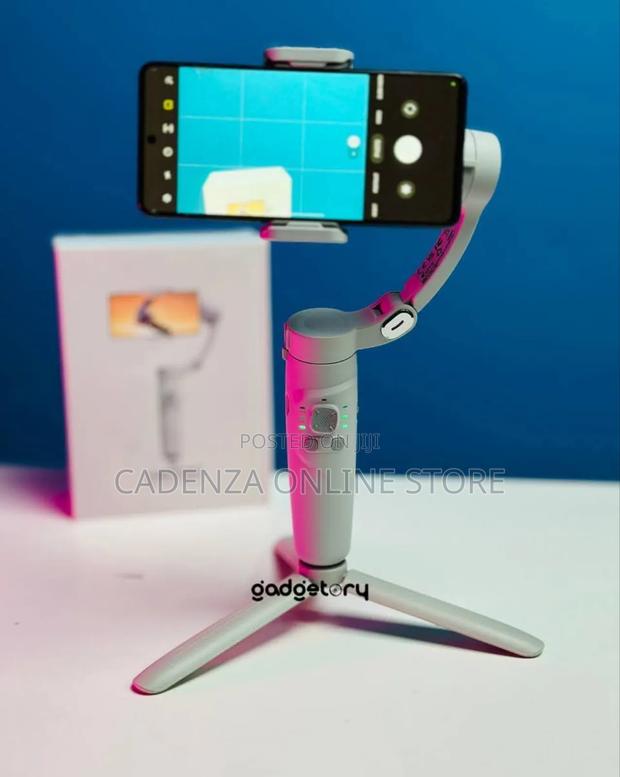 Merak One M1 – 3-Axis Handheld Gimbal
 Key Features:
 Smooth - main view