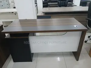 Office Desk: With Drawers Advanced Desk