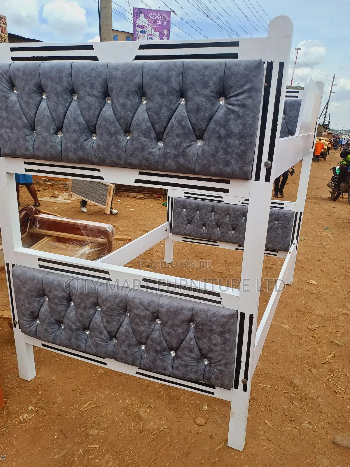 Immaculate Double Decker Beds