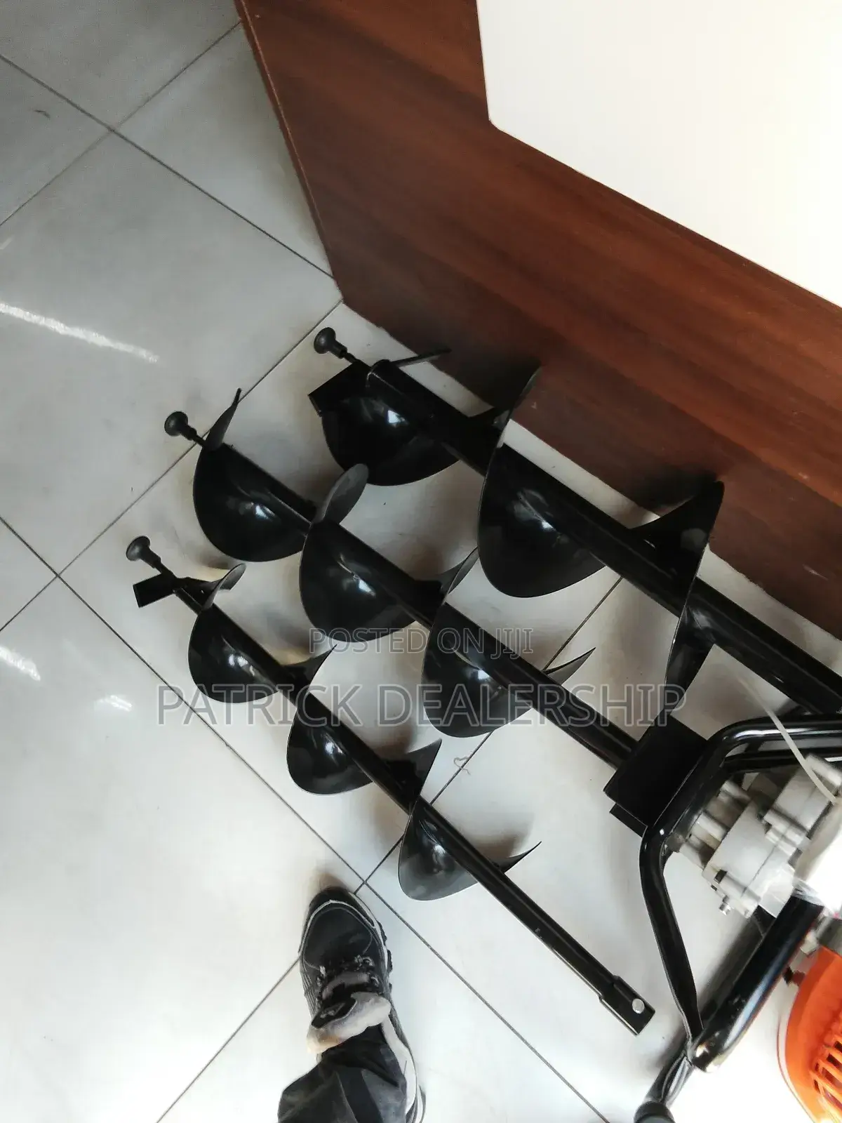Earth Auger 3 Blades
