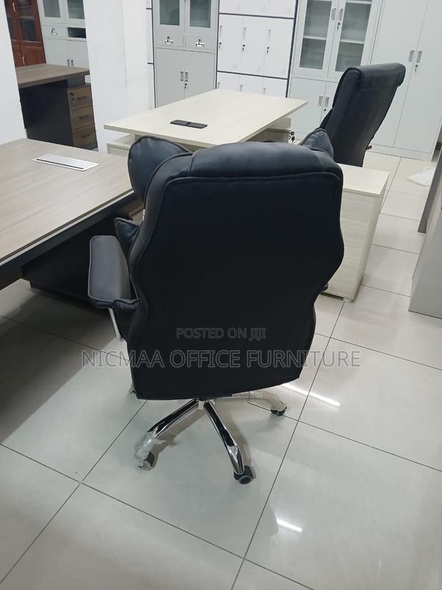 Office Seat: Butterfly Executive Recliner Seat - thumbnail 3