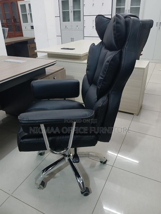 Office Seat: Butterfly Executive Recliner Seat - thumbnail 4