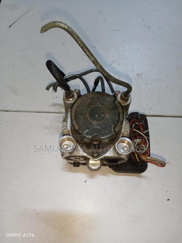 Abs Pump Toyota Rav4 Aca21