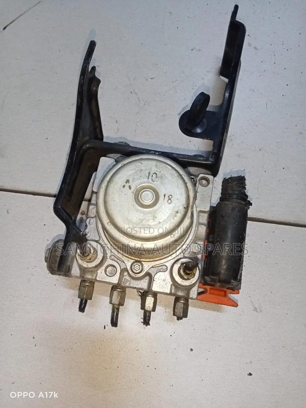 Abs Pump Honda Stream Rn6 - thumbnail 2