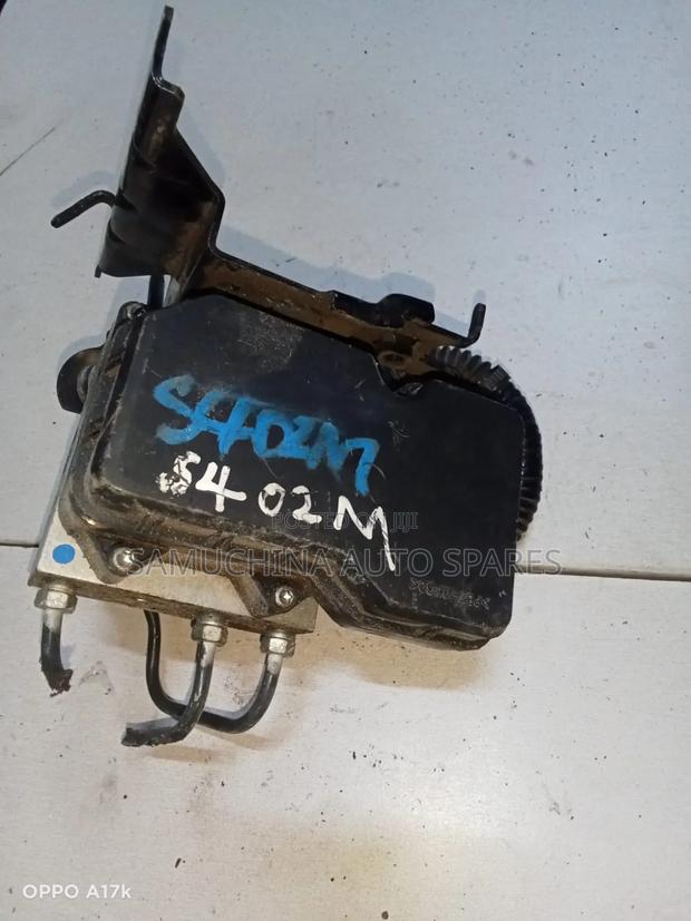Abs Pump Toyota Townace New Model S402m